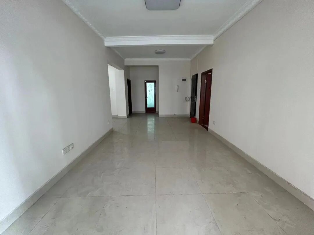 天河北二手房【金富苑】102平，总价488万！