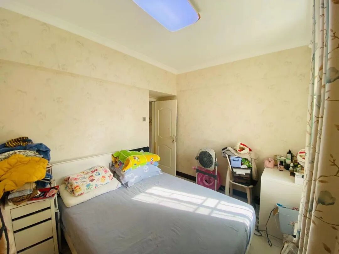 天河北二手房【天龙大厦】117平，总价570万！