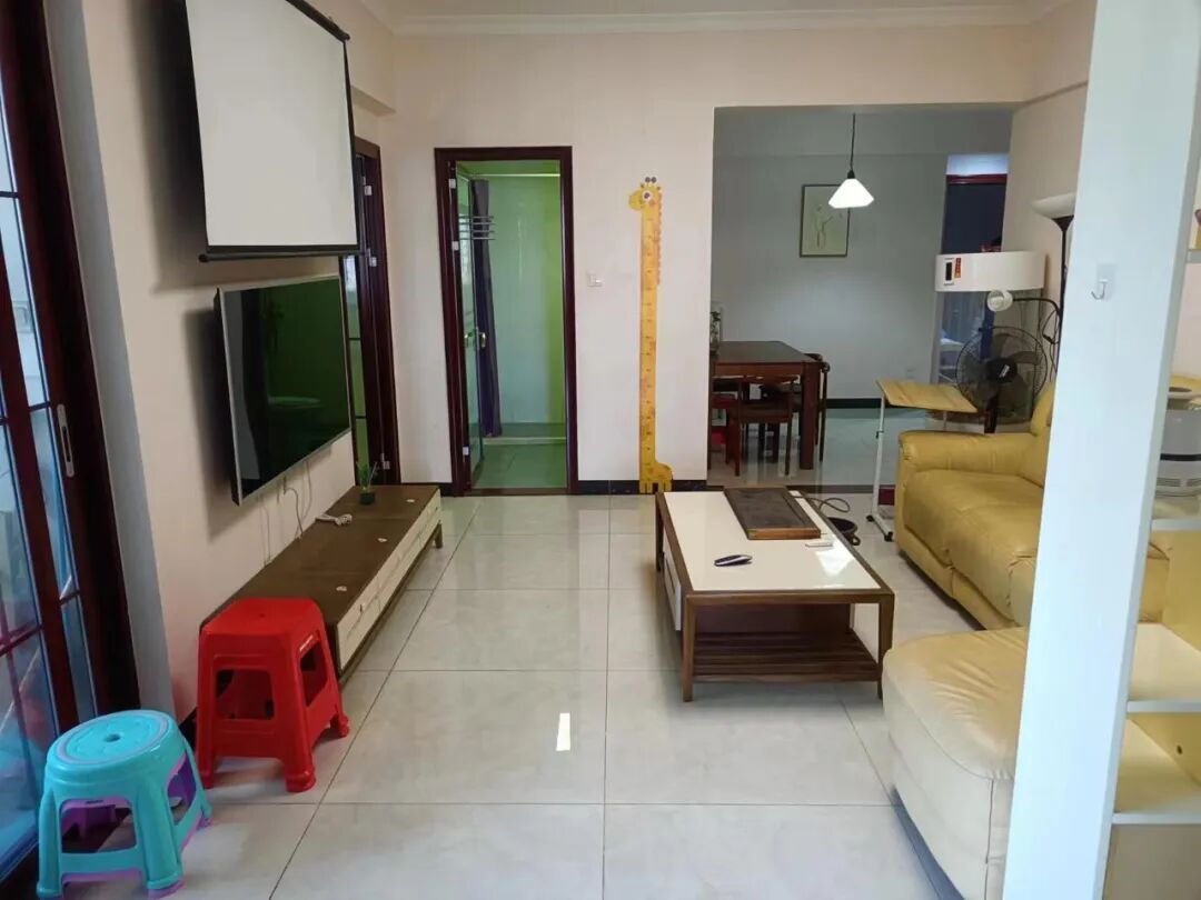 天河北二手房【华天国际广场】88平，总价560万！