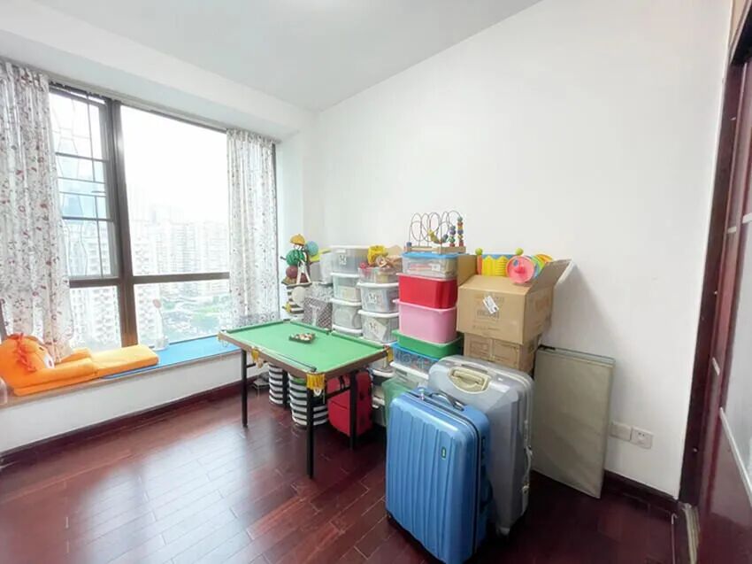 天河北二手房【希尔顿阳光】124平，总价1000万！