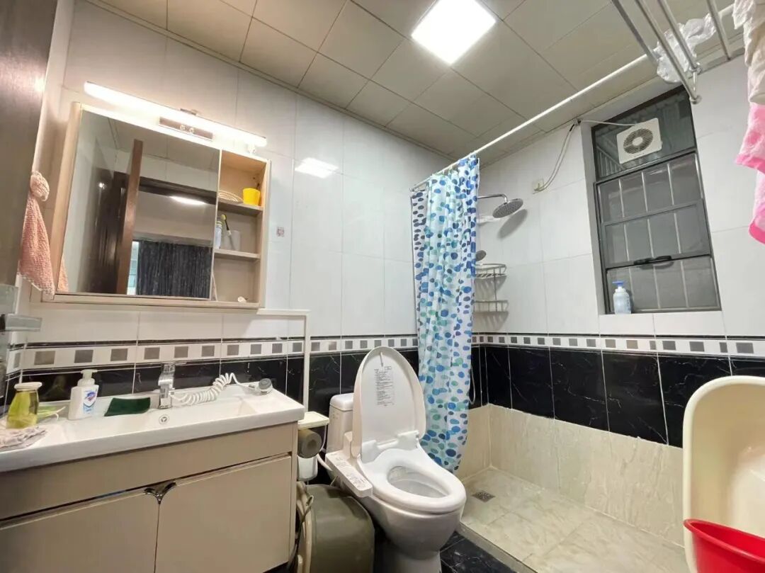 天河北二手房【希尔顿阳光】124平，总价1000万！