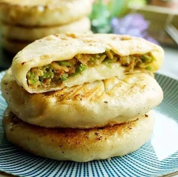 几块钱做一堆豆角馅饼|早餐吃得饱饱的