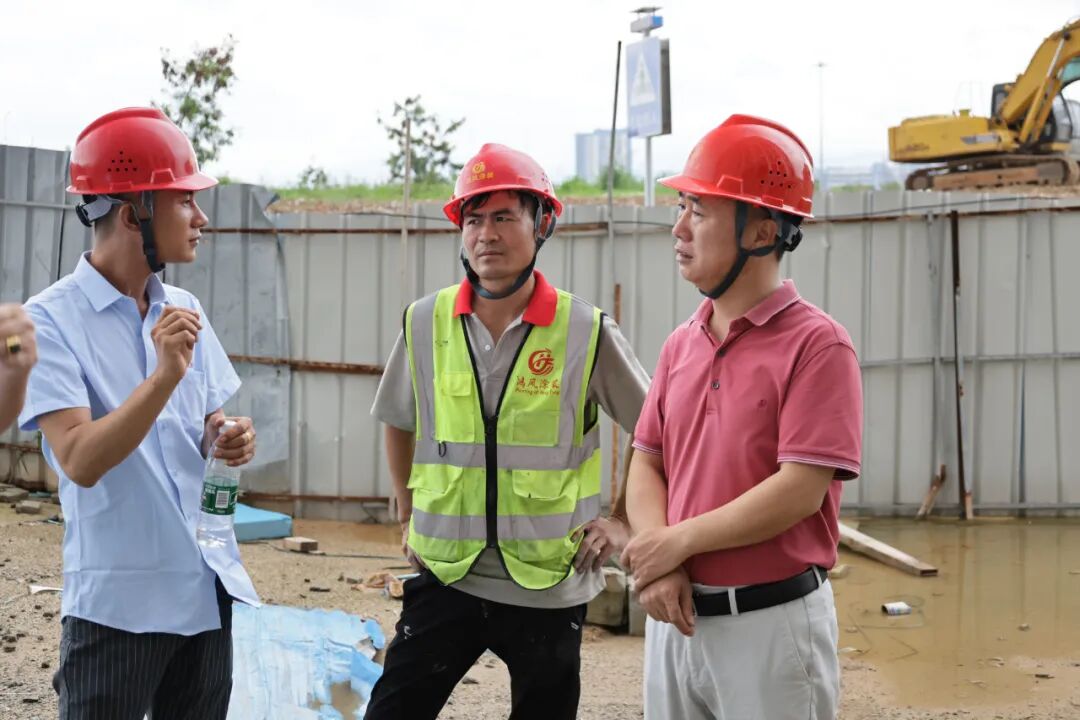 鸿凤涂装陈志红