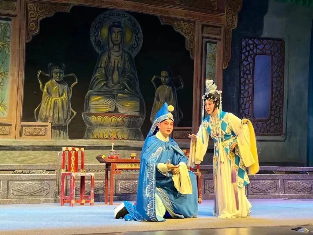 国家级非遗传承人丁凡关注肇庆市粤剧团戏曲进乡村工作 肇房网_肇庆新