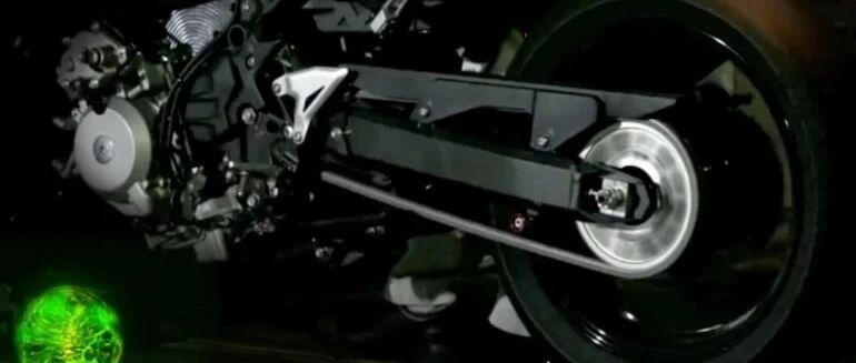 你还纠结买不买电动车的时候，川崎展示了自己的混合动力技术