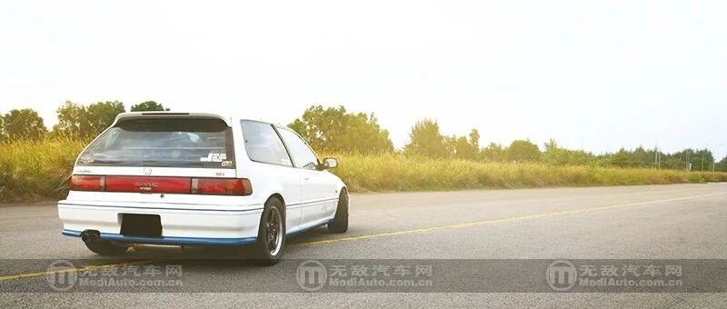 来自新加坡的Civic EF9，不要问我这车是公还是母的