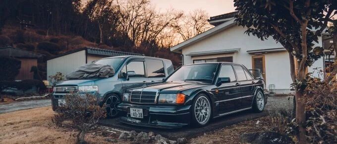 社团第二把较椅双花红棍座驾梅菜奔驰190E