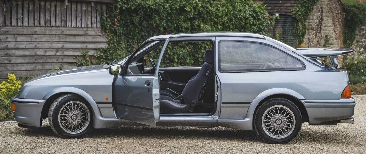 疯狂的“古代”福特钢炮，大餐桌尾翼能摆上九大簋