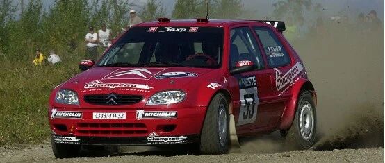 又是一台WRC的冠军车，它叫Saxo你听过没？​