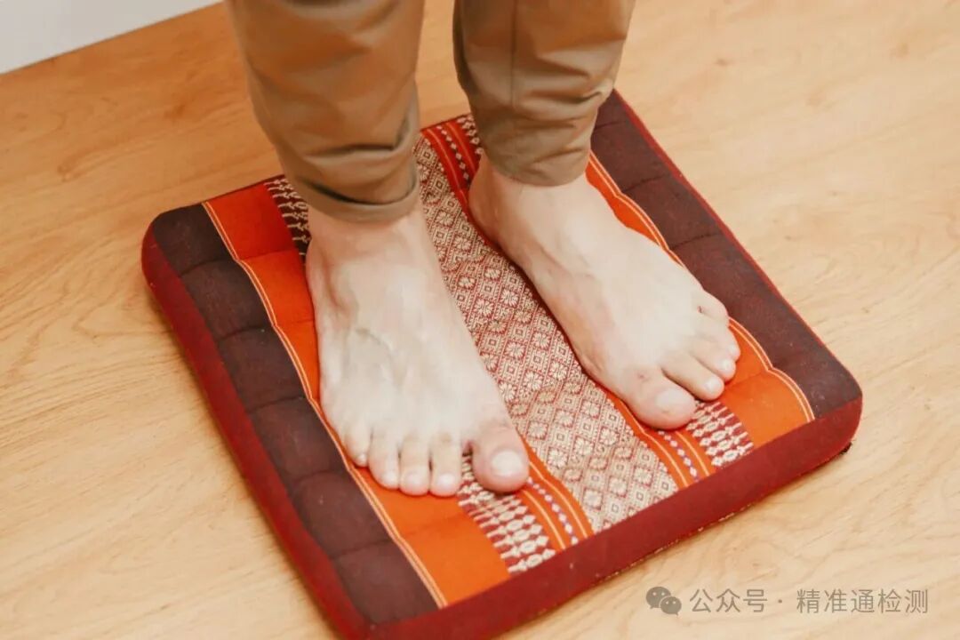 足部加热软垫