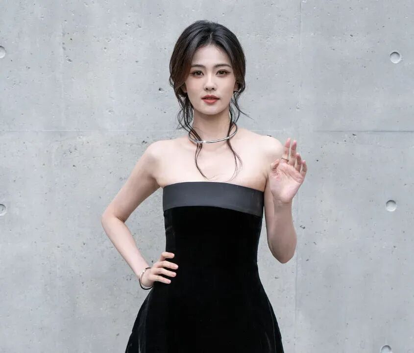 鞠婧祎工作室 会剪