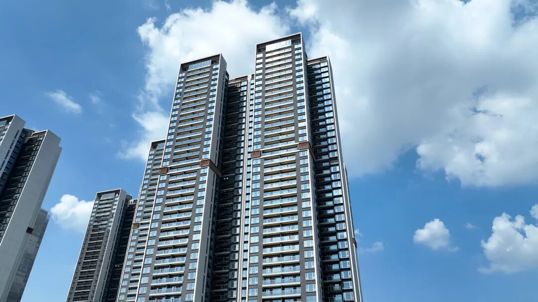 荔湾万科金域曦府交付，在售房源96-132㎡户型！