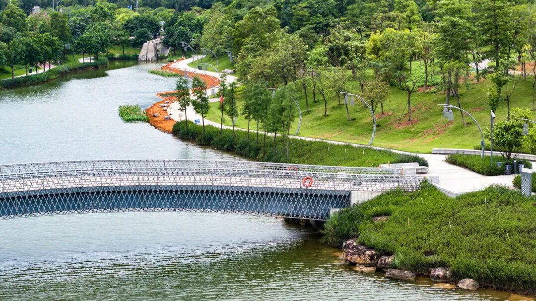 千亩湖畔,广佛,有自己的"阿勒泰"