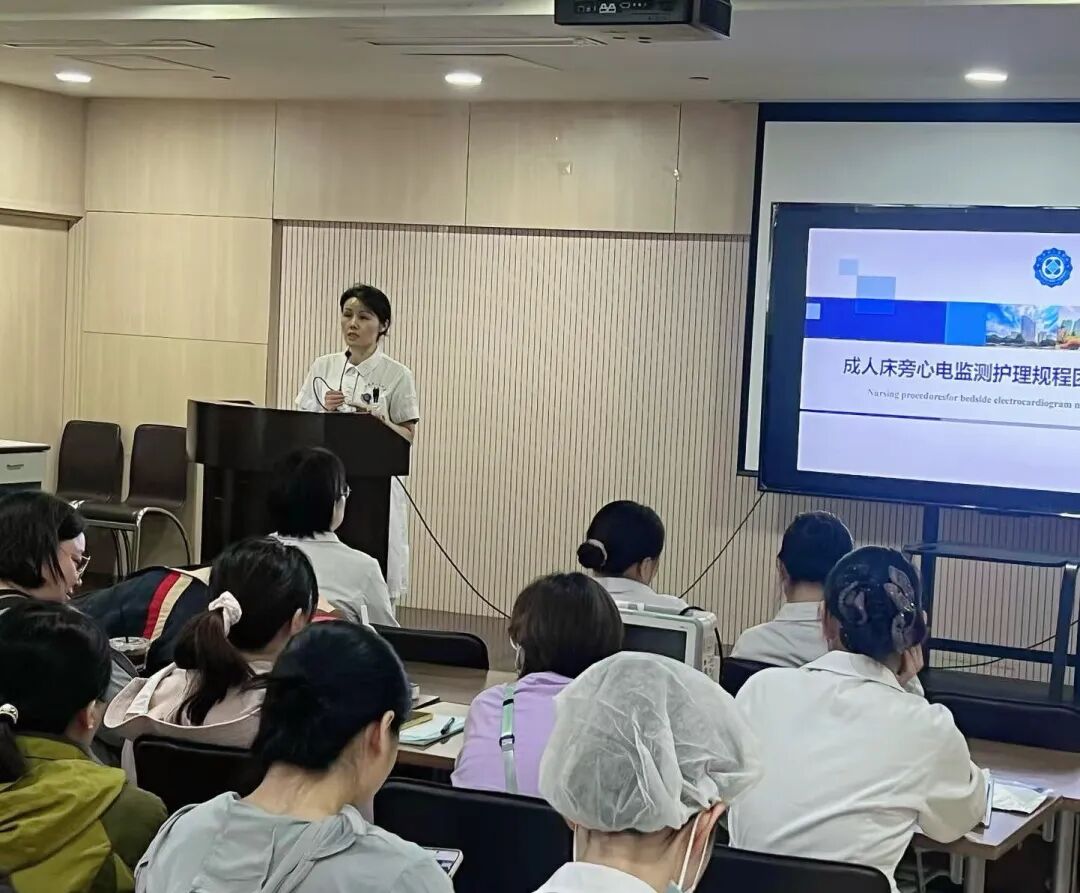 心电监护怎么开【学习园地】破解心电密码，提升监护效能——记心血管系统护理组、重症护理组开展首期心电图培训和心电监护使用工作坊_https://www.jmylbn.com_新闻资讯_第17张