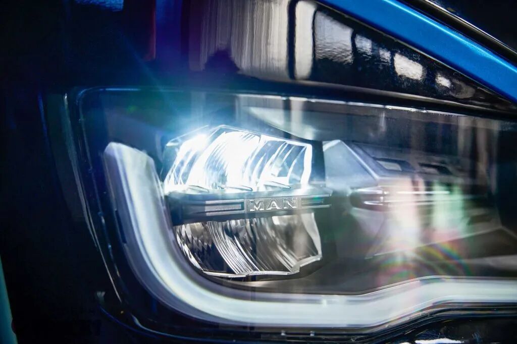 2025Busworld客车展｜Skyliner双层豪华巴士特别版来袭，全新纯电旅游大巴亮相！看德国曼恩的强大参展阵容