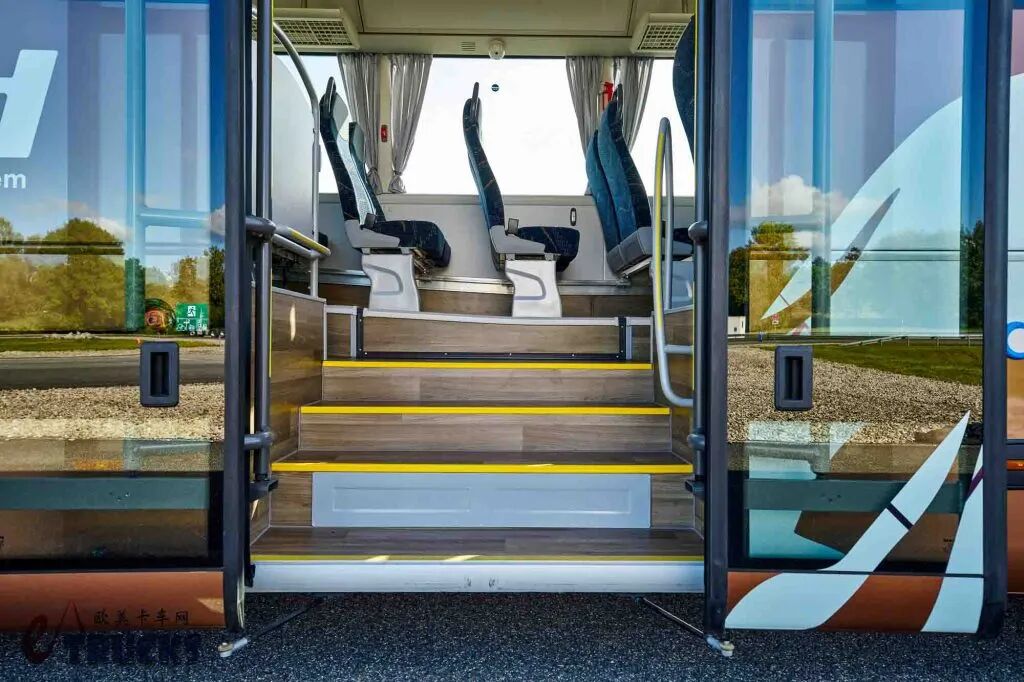 2025Busworld客车展｜Skyliner双层豪华巴士特别版来袭，全新纯电旅游大巴亮相！看德国曼恩的强大参展阵容