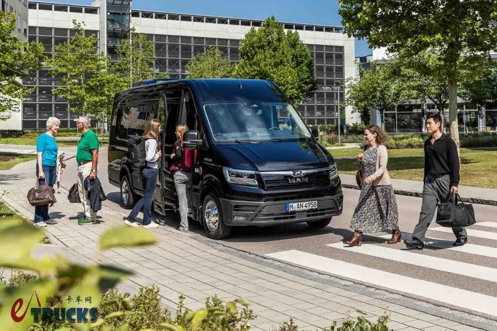 2025Busworld客车展｜Skyliner双层豪华巴士特别版来袭，全新纯电旅游大巴亮相！看德国曼恩的强大参展阵容