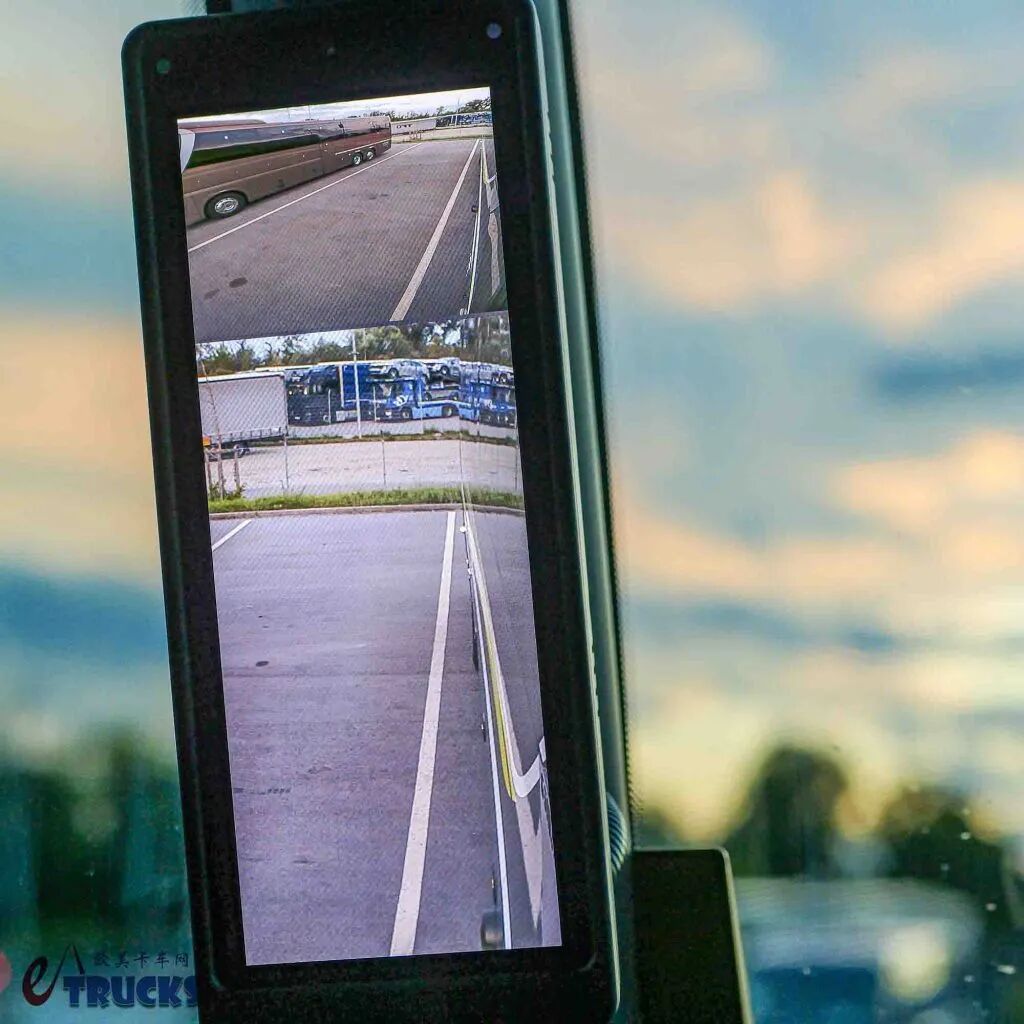 2025Busworld客车展｜搭载全套安全系统！尼奥普兰入门级Tourliner Safe Secure车型实拍