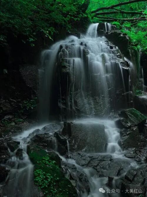 图/大美红山