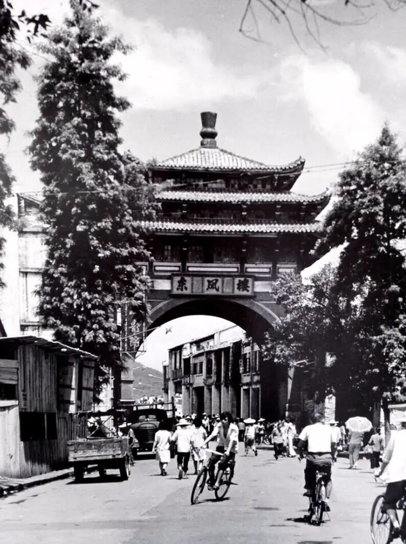 图源：黄日有