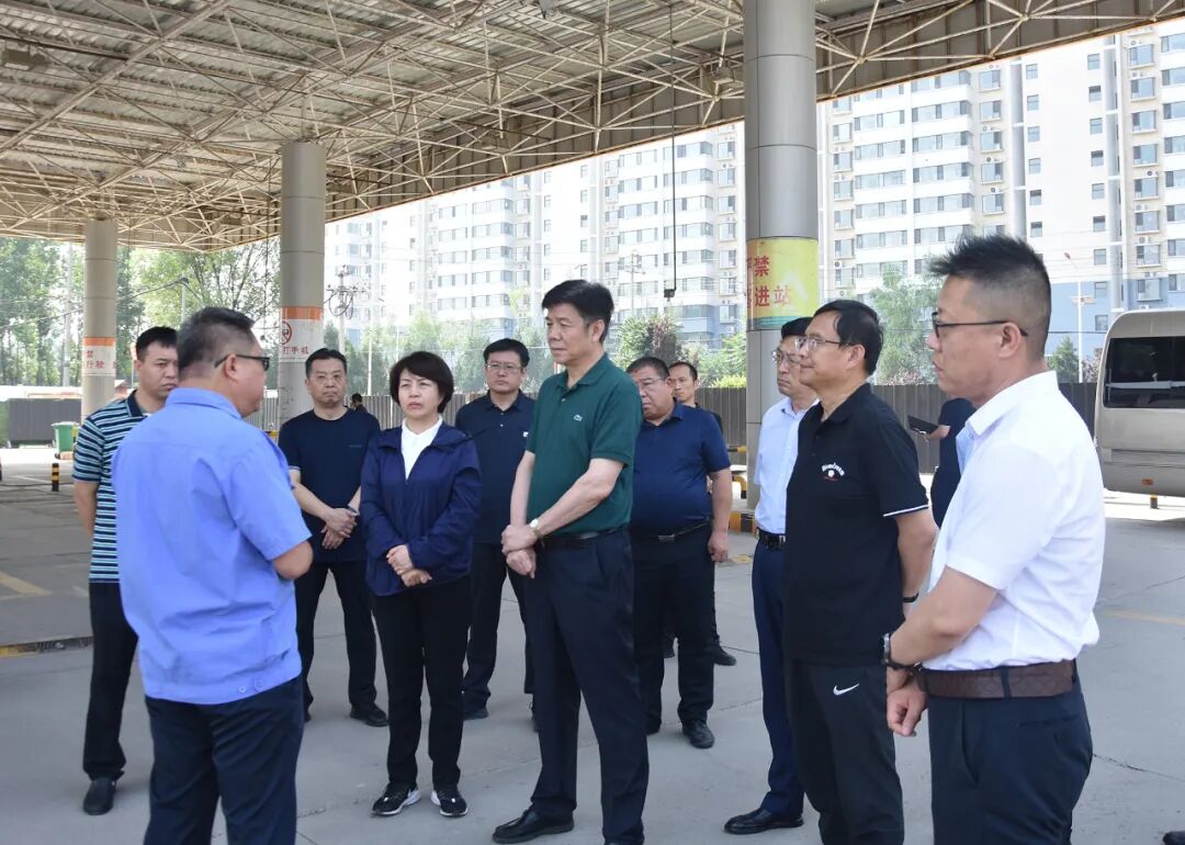 陈小洪在我市开展安全生产督查检查