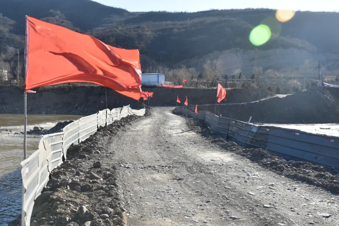 退沙街道王莊村臨時便橋正式通車