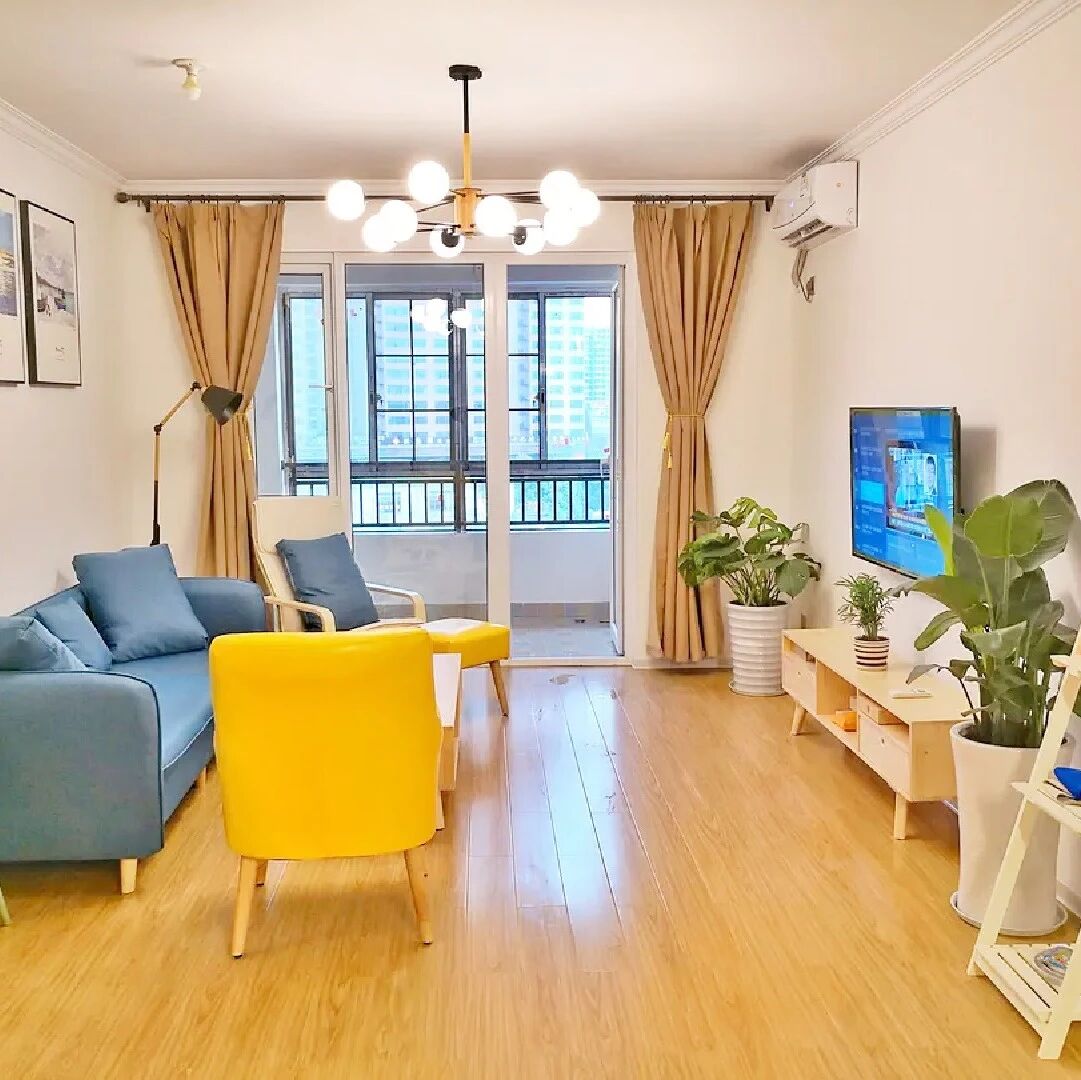 火车东站小区合租600：押一付一