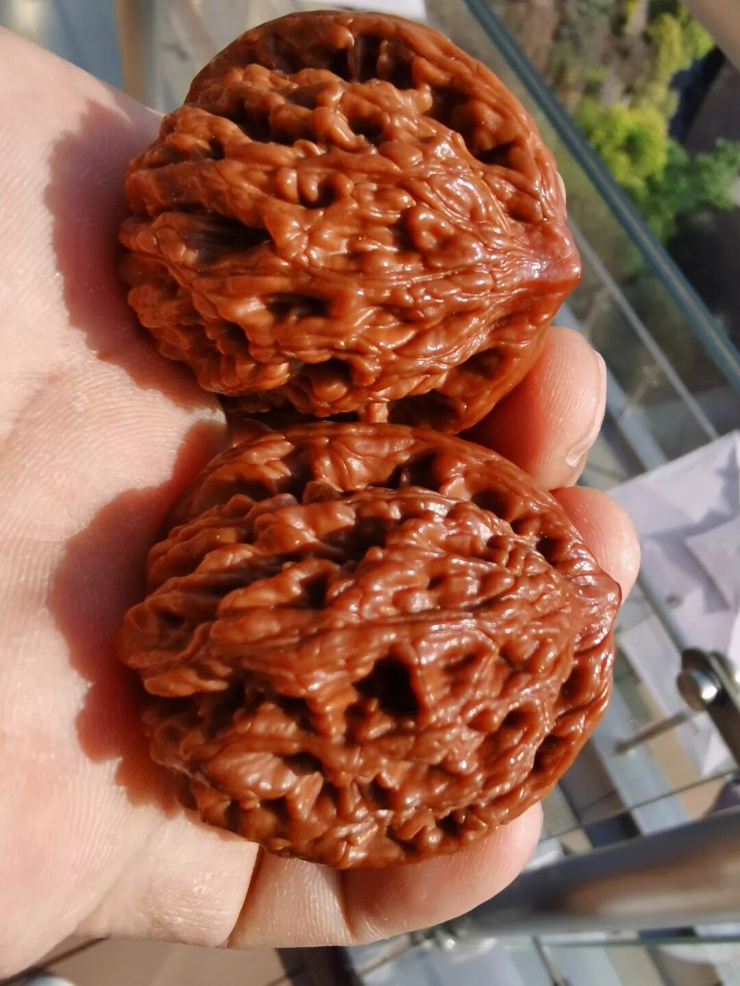 遊ぶ胡桃、蛤蟆头 文玩核桃 彫刻 浅谈文玩核桃的起源与