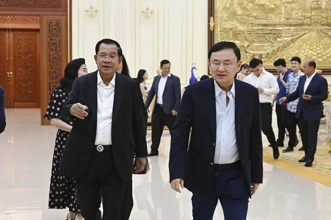 记者：洪森给了他信家族狠狠一刀