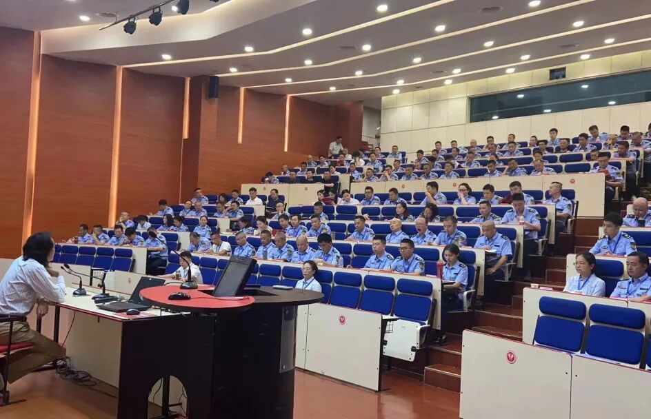 重庆市烟草专卖商业系统“十四五”第三届第二期专卖管理综合素能提升培训班