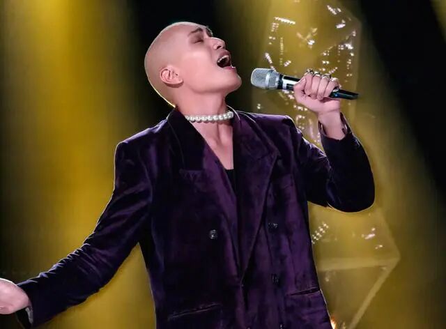 热搜爆了！那英回应！