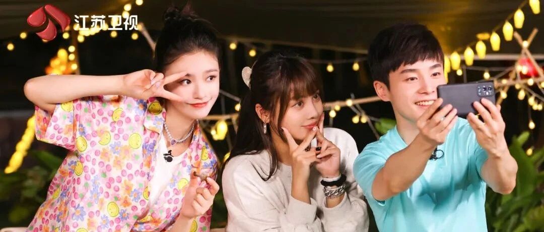 《阳光姐妹淘》林允展现大厨技能，徐璐畅聊闺蜜话题