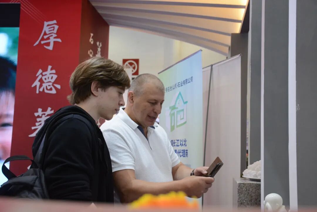 “石”来运转！莱州石材焕新登“鹭”