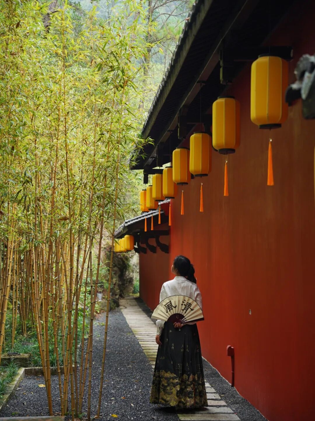 圆圆漫游记-2.jpg