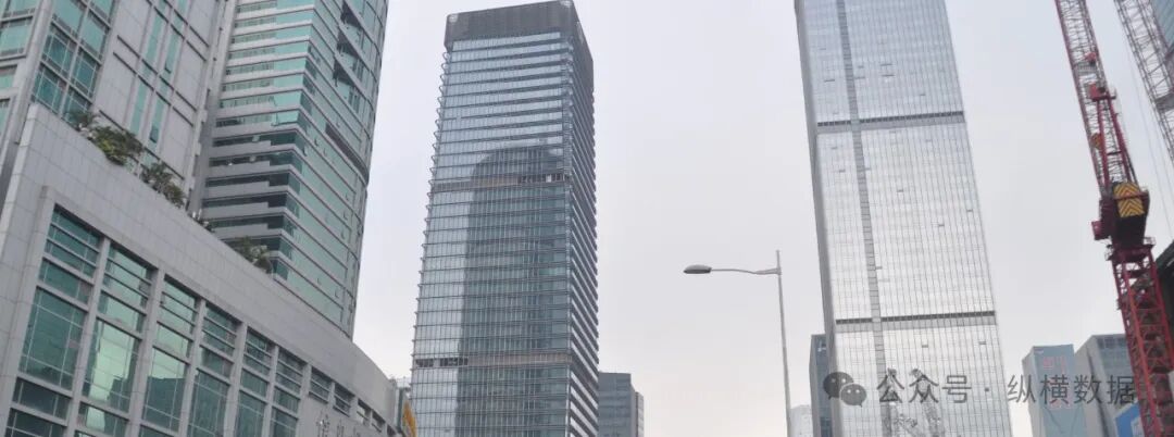 纵横摘要：居民使用互联网购物的比例达55%｜上海和北京商业存量大增｜餐饮...