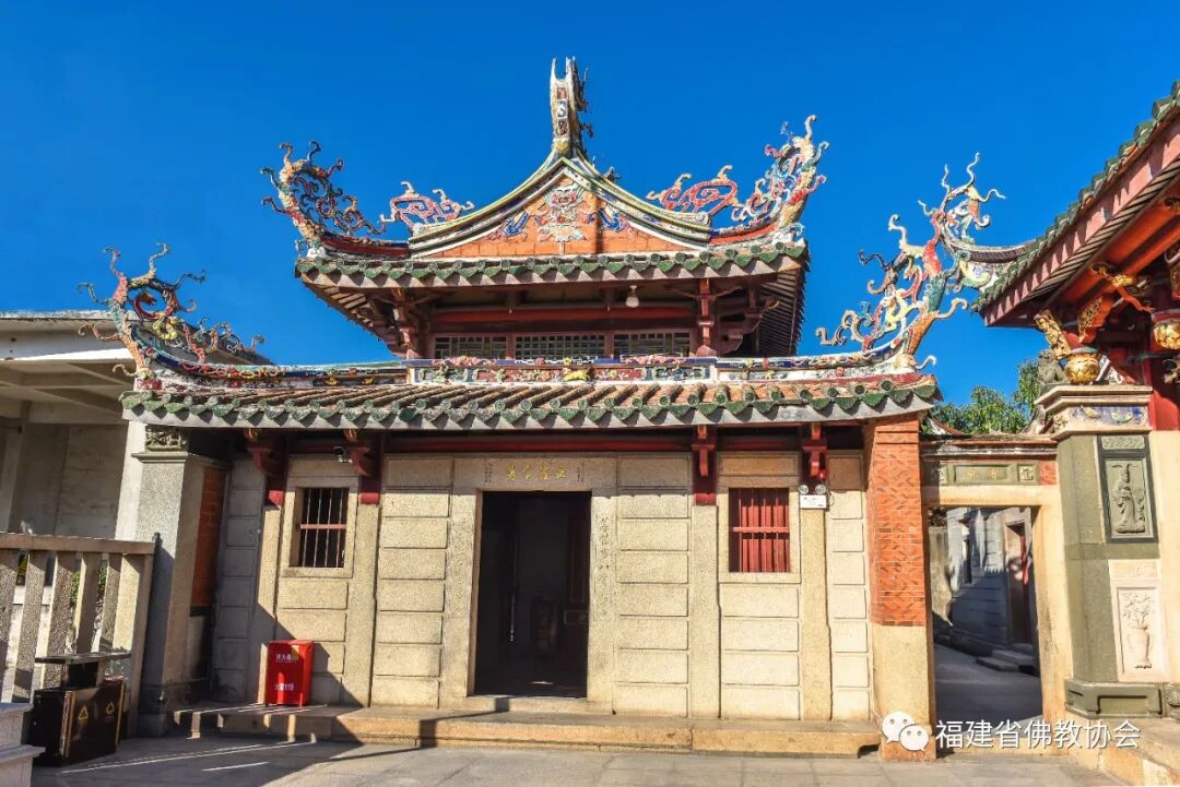 云赏•闽中伽蓝 ▍晋江安海龙山寺