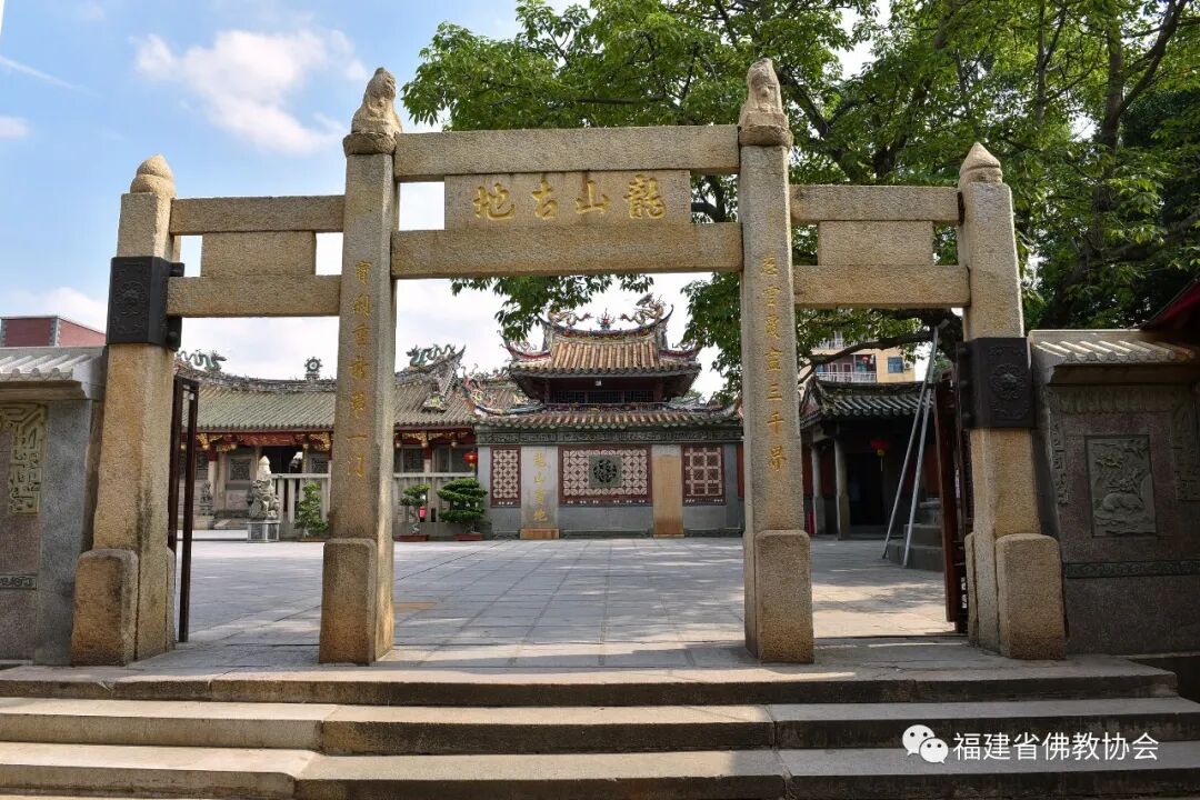 云赏•闽中伽蓝 ▍晋江安海龙山寺