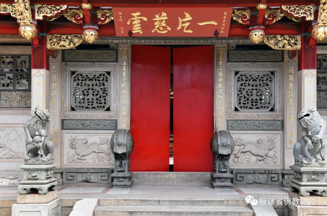 云赏•闽中伽蓝 ▍晋江安海龙山寺