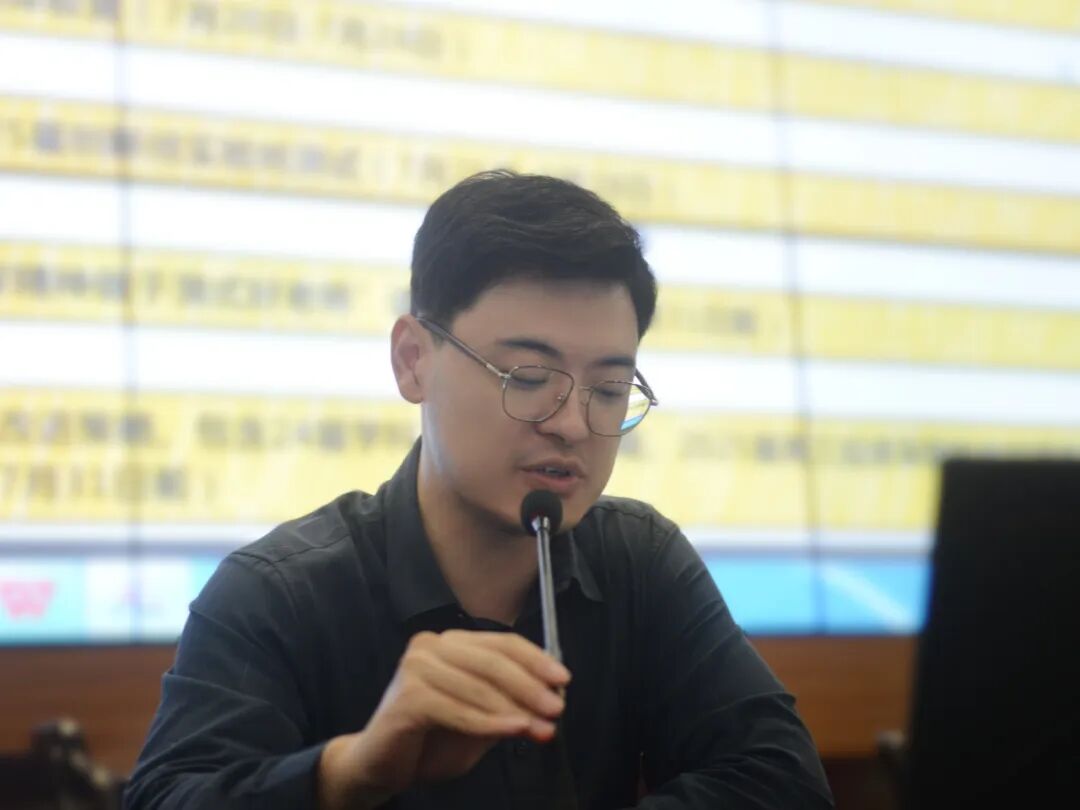 金山中学举行2023学年第二学期教职工休业式