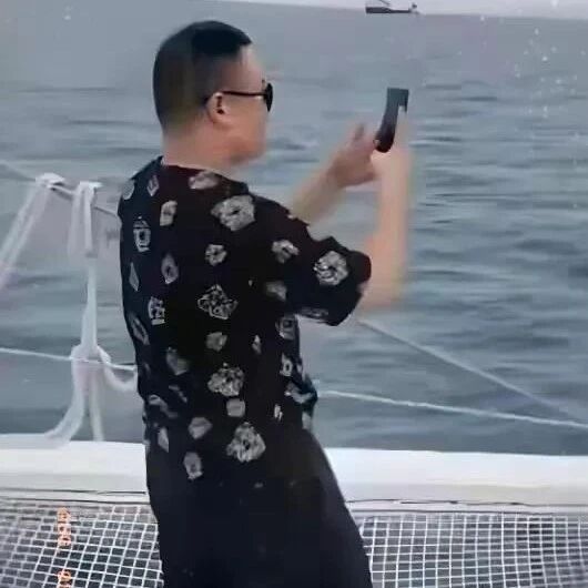 岳云鹏全家度假照曝光!日子越过越滋润,画面太温馨
