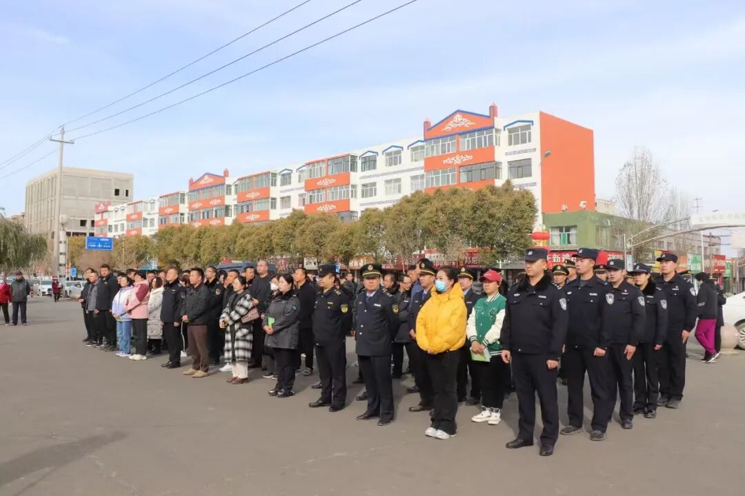 "诚信尚俭 共享食安"察右后旗举行食品安全周启动仪式