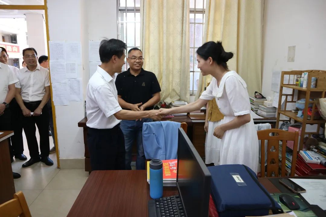 潯州高中_恵州市高中學(xué)校排名_州屬高中錄取分?jǐn)?shù)線