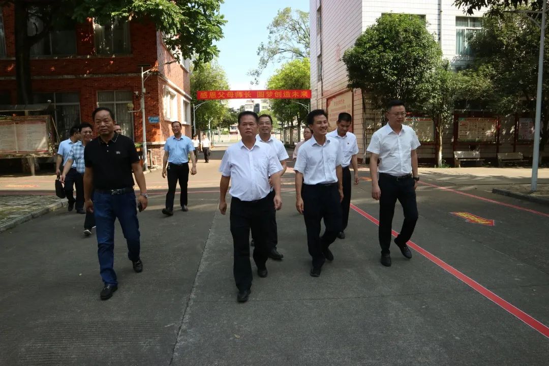 潯州高中_州屬高中錄取分?jǐn)?shù)線_恵州市高中學(xué)校排名