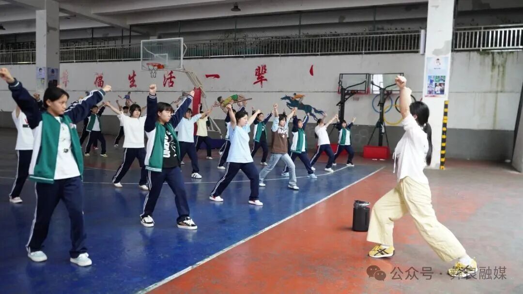 1331085cec194a6547d66a29869c4711.jpeg