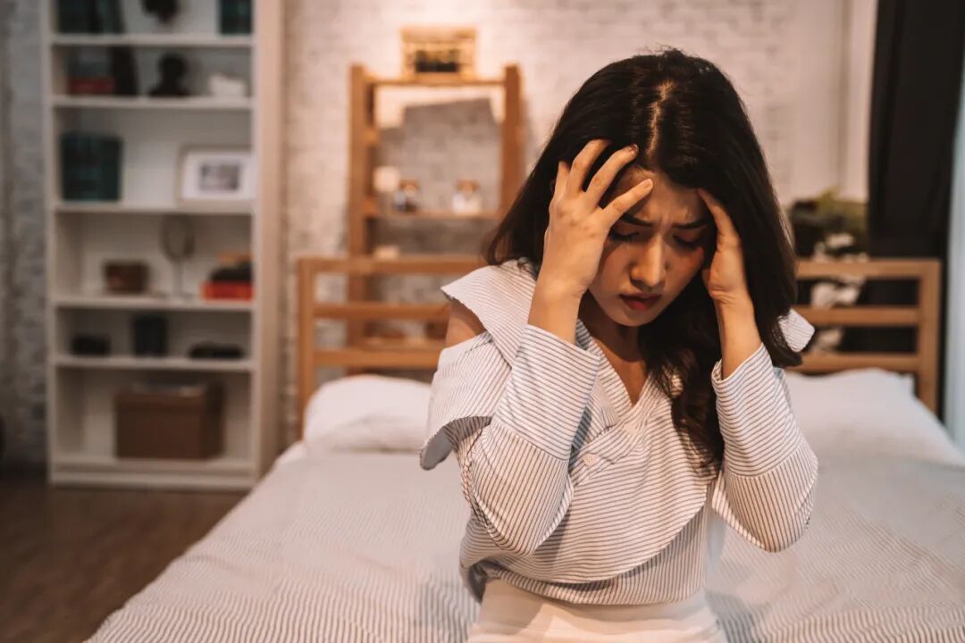 乳腺增生是怎么引起的