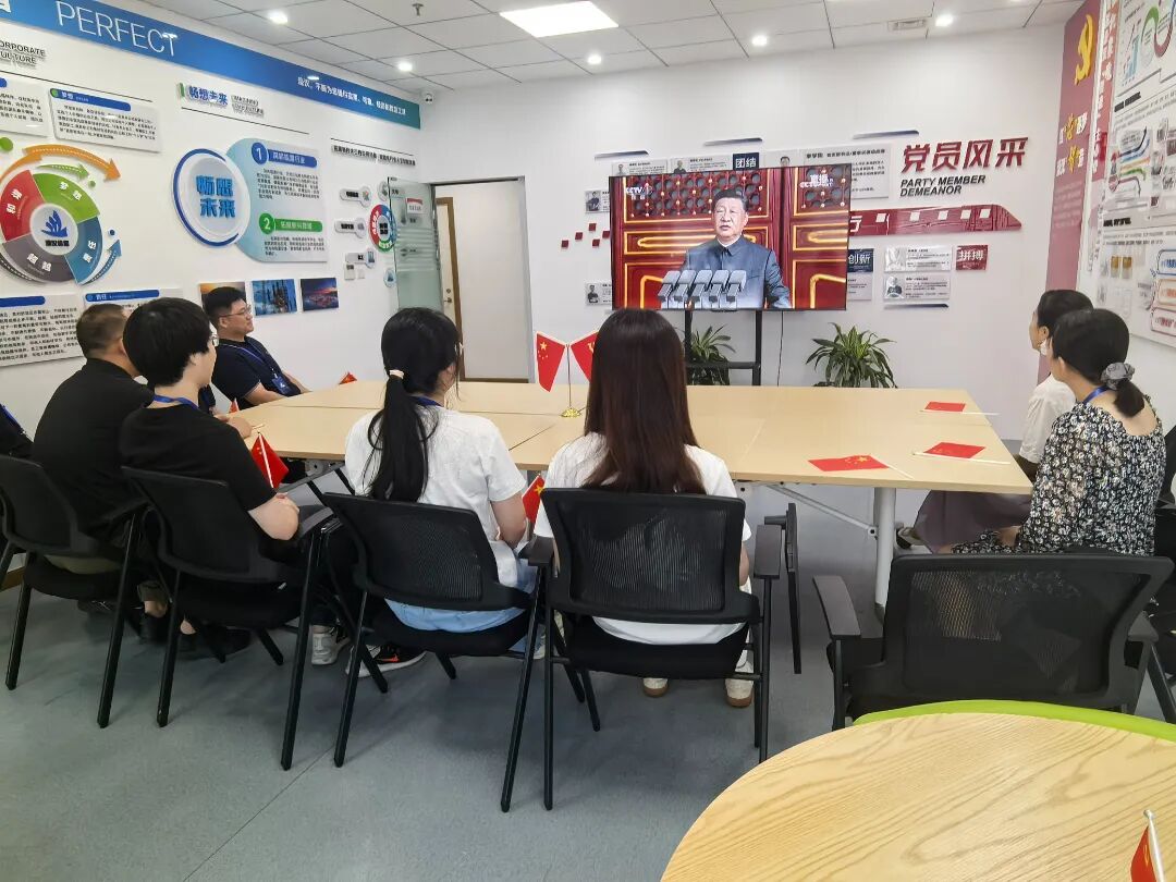 江苏濠汉信息技术有限公司,人工智能图像识别,图像几何三维重建,智能安全帽,智能布控球,数据智能汇控装置
