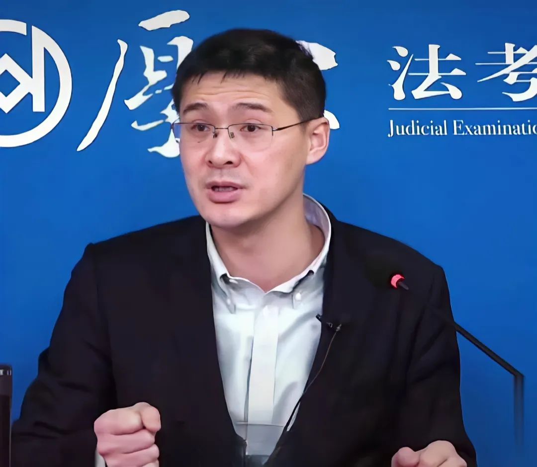 罗翔的妻子照片陆辉菊