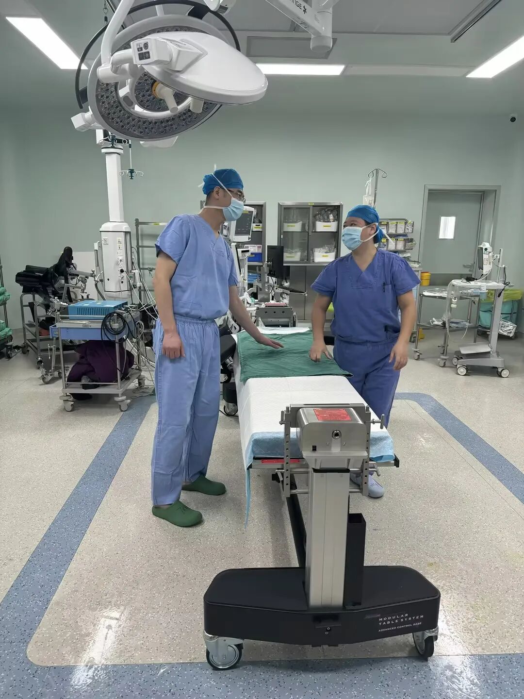 骨科有什么设备骨创伤救治再添“好帮手” 我院成功引进两台骨科前沿设备_https://www.jmylbn.com_新闻资讯_第8张