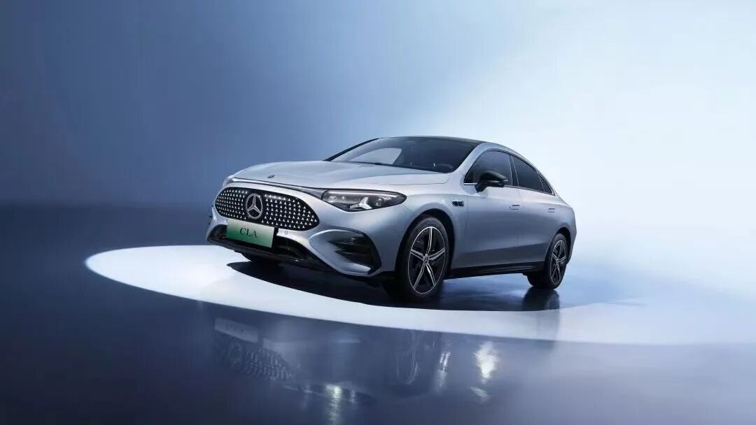 迎战？奔驰调整中国战略：首提100%本土化，提供&ldquo;有竞争力的定价&rdquo;
