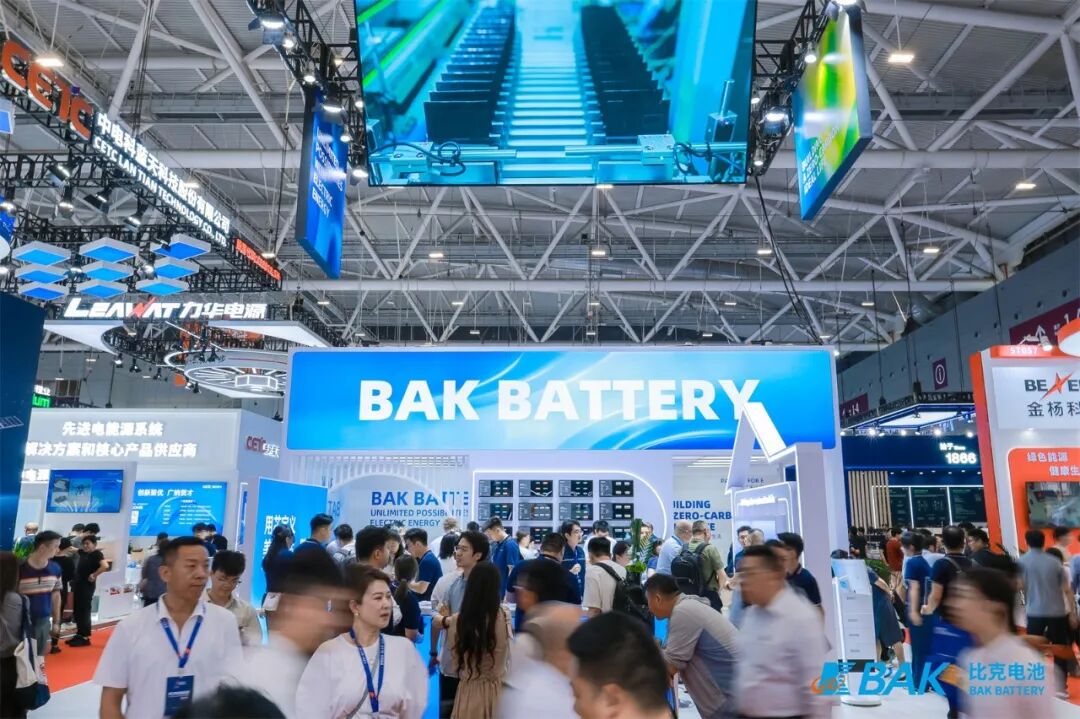 【CIBF2026】观察：大电芯“向下扎根”，新技术“向上突围”